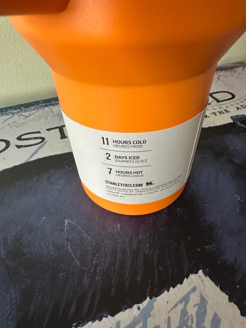 Stanley Bright Orange Insulated Quencher Tumbler with Handle - Picture 5 of 7